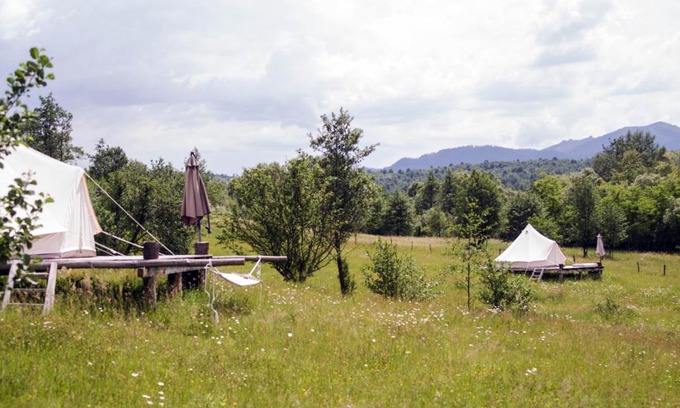 Ocna Sugatag Autre | Hotelul de Bumbac-Crapul Furios