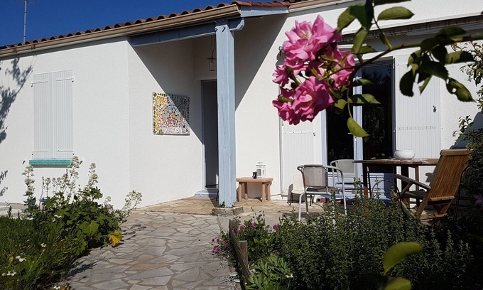 Mornac-sur-Seudre Maison | Vos vacances réussies avec votre famille et votre boule de poil !!