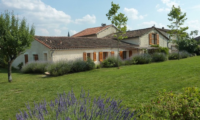 Noailles Maison | Belle maison et grange avec piscine entre Cordes-sur-Ciel et Albi, Tarn