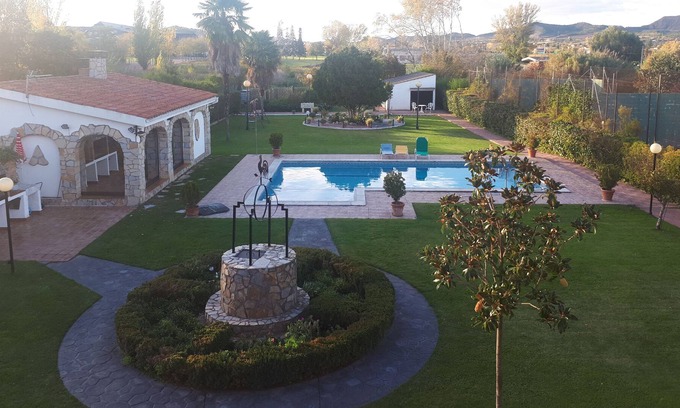 Vadillos Chalet De Ski | MAISON ET PROPRIÉTÉ RÉCRÉATIVE À PROXIMITÉ DE LOGROÑO