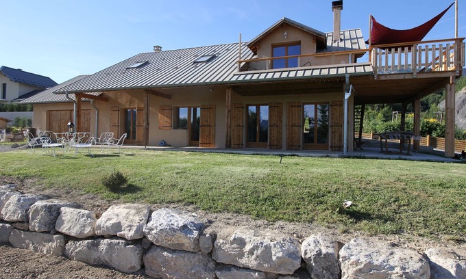 Prunieres Villa | Maison entre lac et montagnes, proche des stations
