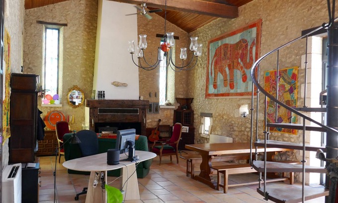 Celles Maison | Maison ancienne en pierres, beaucoup de cachet