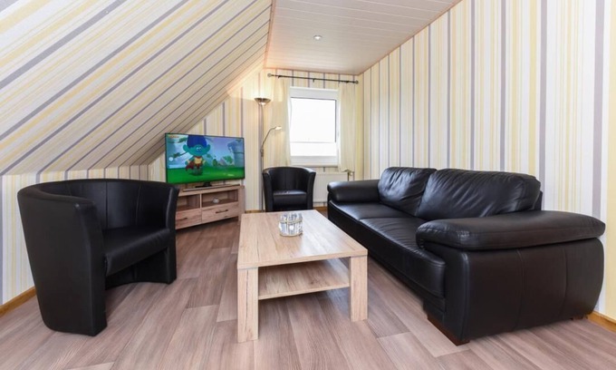 Bensersiel Appartement | House Hafeneck FeWo Deichblick