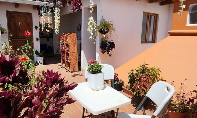 Antigua Guatemala Maison | House in an exclusive safe and nice condo