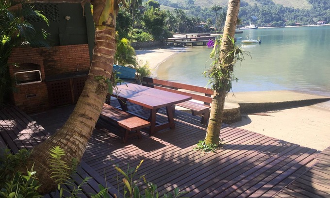 Ponta do Sape Maison | Maison à Ponta do Sapê avec jetée exclusive et Prainha