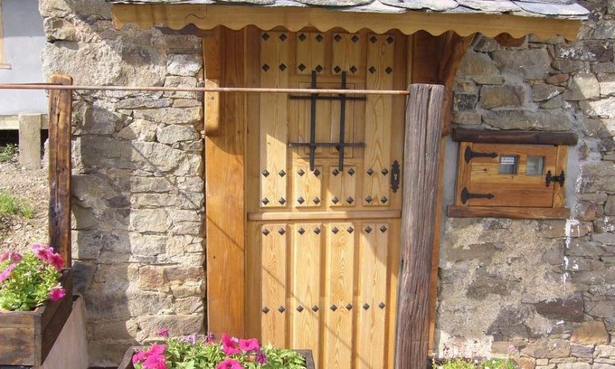 Noceda Cottage | Maison dans un village calme. Les couples idéaux, et les amis, à Noceda del Bierzo León.