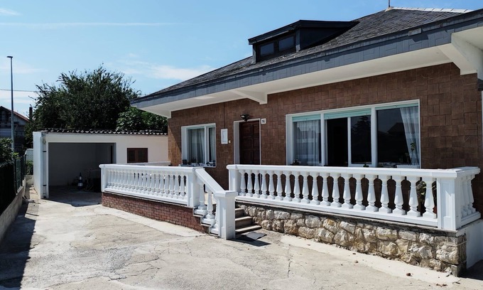 Santa Cruz de Bezana Maison | House in the center of Bezana