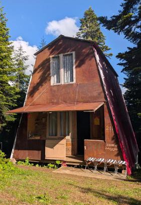 Khulo Maison | House in forest