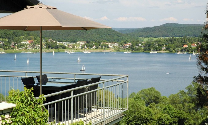 Scheid Maison | Magnifique vue sur le lac dans un cadre de randonnée idyllique, sauna, cheminée et. Piscine (été)