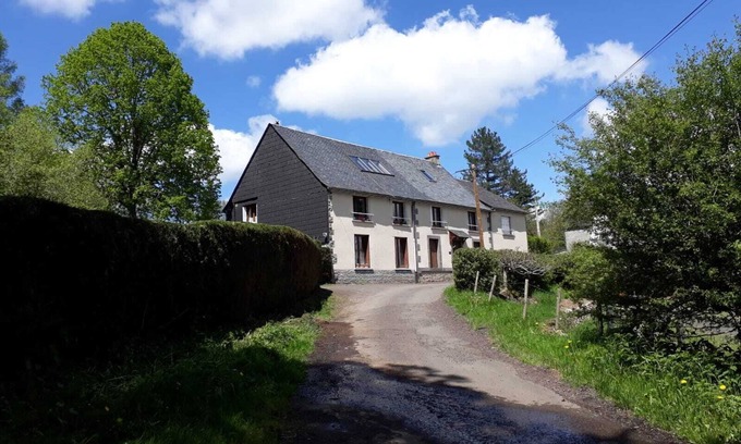 Saint-Sauves-d'Auvergne Maison | Maison dans la Nature à 4 min de la Bourboule.