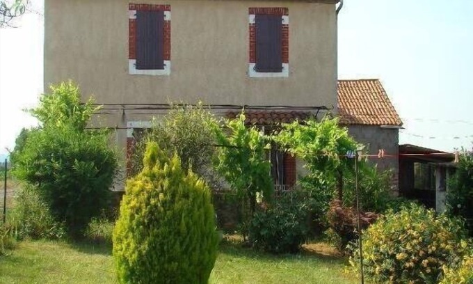 Carmaux Maison | Maison a la campagne prés d'un lac