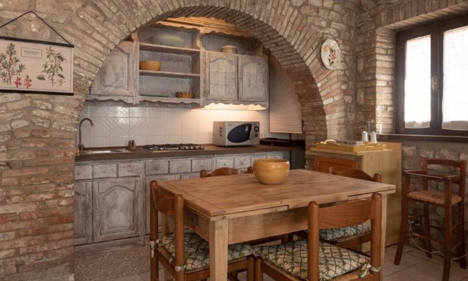 Collesanto Appartement | HOUSE IN THE VILLAGE Studio apartment with garden view