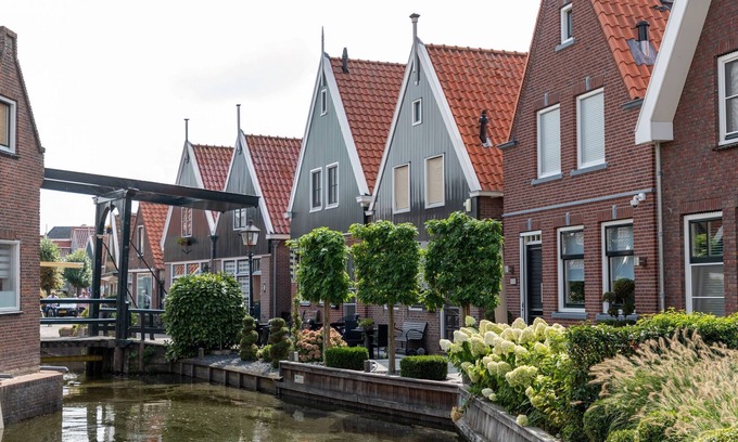 Volendam Appartement | Appartement refait à neuf style Volendam