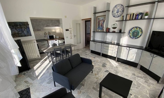 Albisola Superiore Maison | House