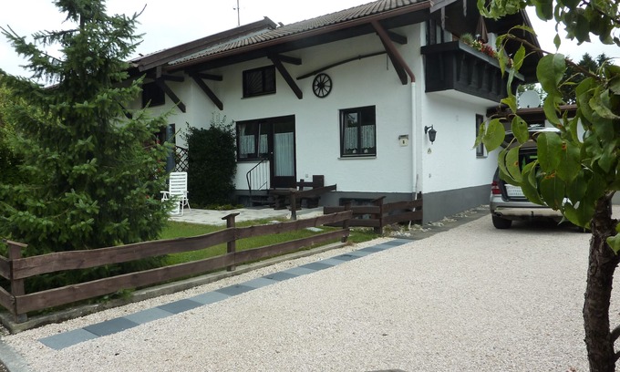 Uebersee Appartement | Appartement lumineux, de style cottage, pour les familles et les dormeurs