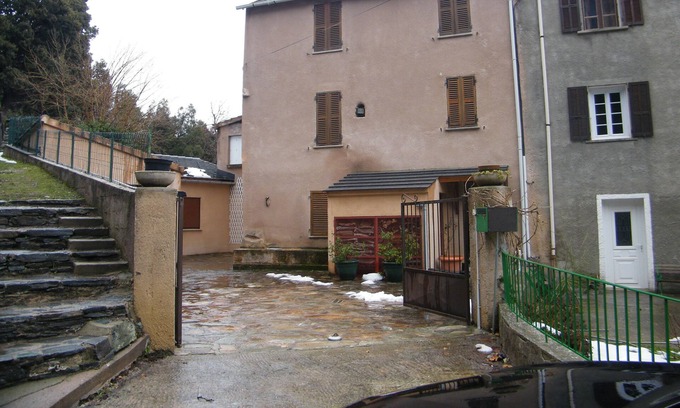 Morosaglia Maison | Maison de 110 m2 sur 2 niveaux.