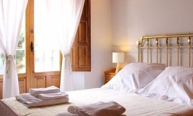 Soria Cottage | Maison de la rivière Soria pour 7/8 personnes. Maison rustique de la rivière à Soria Capital.