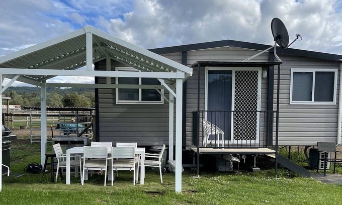 Mount Hunter Maison | House on 140 beautiful Acres 5 minutes from Camden Centre