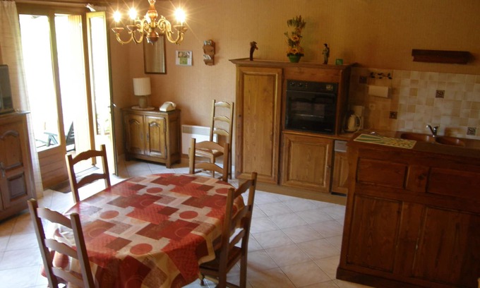 Sainte-Enimie Maison | Maison au bord du Tarn à Ste-Enimie dans les Gorges du Tarn