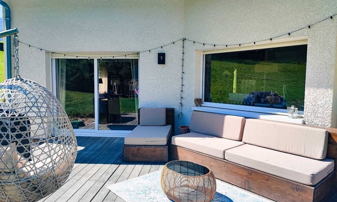 Alex Villa | Maison bord du lac d'Annecy, 25 mn de stations & aux pieds des montagnes
