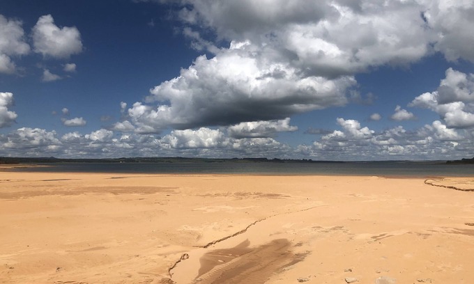 Itai Maison | Maison sur le barrage d'eau douce!