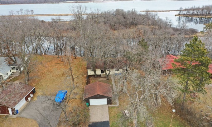 Wabasha Maison | HOUSE ON THE RIVER
