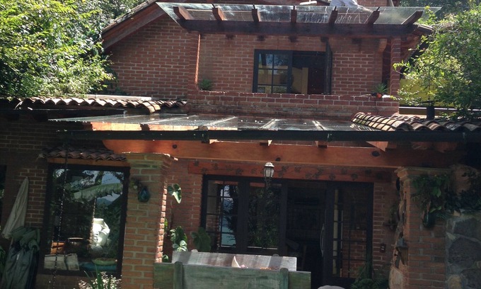 Valle de Bravo Maison | Maison avec vue sur le lac, un jacuzzi et un flux