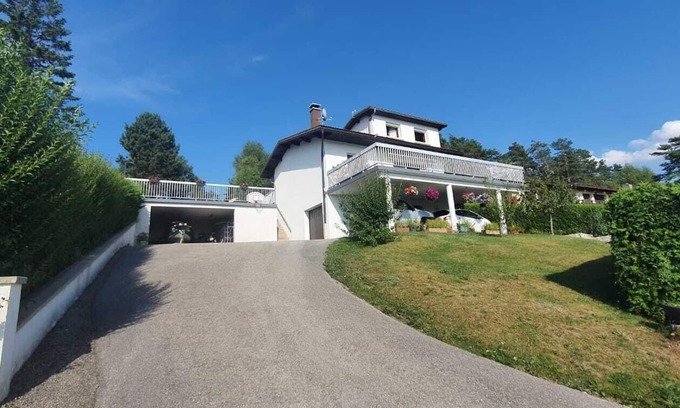 Charchilla Maison | Maison avec vue sur le lac de Vouglans