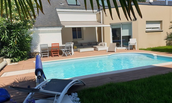 Mairie de Doulon Maison | Maison Piscine Privée, très calme, sans vis à vis- Climatisation-Nantes-