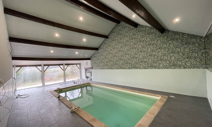 Belleu Villa | Maison 21 couchages, piscine intérieure chauffée, 1h de paris