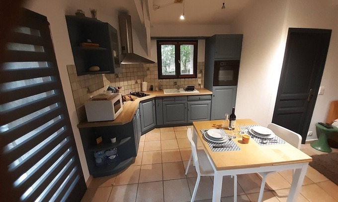 Asprieres Appartement | Maison studio gîte de vacances Sud de la France Lot Aveyron
