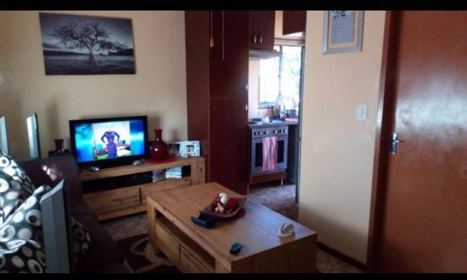 Rustenburg Appartement | House to in Geelhout Park Ext 9, Rustenburg