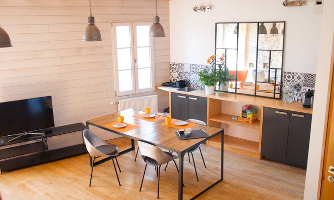 Ancenis Maison | Maison entière avec jardin et garage
