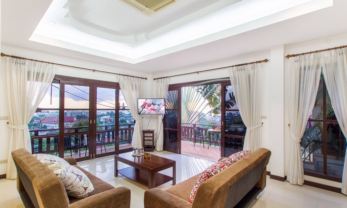 Karon Maison | Maison avec 3 chambres et magnifique coucher de soleil avec vue sur la mer près de la plage de Karon