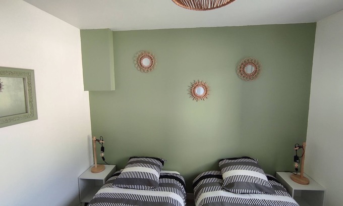 Plouarzel Maison | Maison avec vue mer exceptionnelle avec plages accessibles à pied.