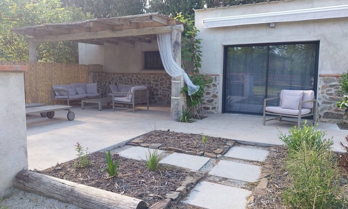 Elne Maison | House with garden 7 km from the beach