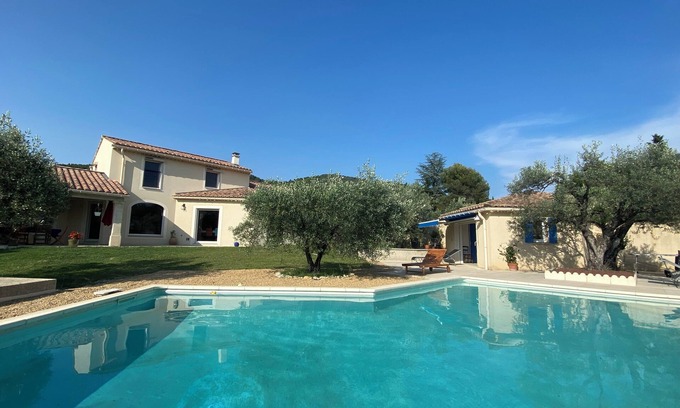 Mollans-sur-Ouveze Maison | Maison avec grande piscine privée en Provence