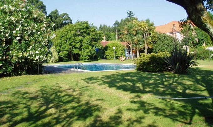 Oleiros Maison | House with large private swimming pool, fireplace and garden of 3000 m2, free Wifi