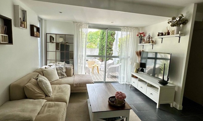 Assas Maison | Maison avec piscine/jardin proche pic-saint-loup