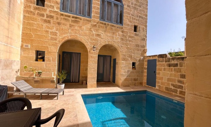 Nadur Maison | House with pool & jacuzzi for 5 persons