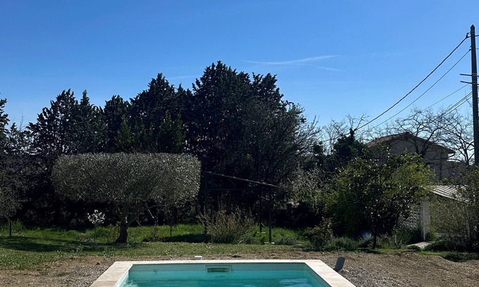 Saint-Privat-des-Vieux Maison | Maison avec piscine privée sur grand terrain