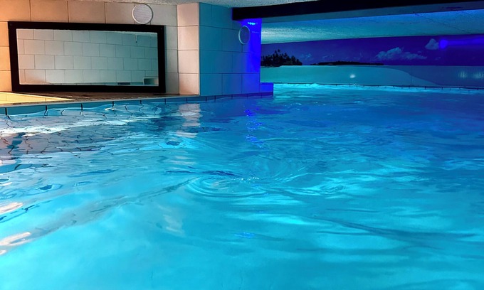 Boqueho Maison | Maison avec piscine int privée 29° sauna. L'été piscines, int et ext privatives