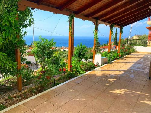 Evrostina Maison | house with sea and mountain view