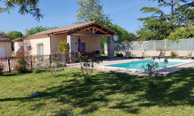 Labeaume Maison | Maison avec piscine location du dimanche au dimanche