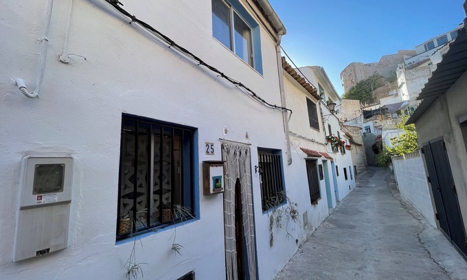 Chelva Maison | House with terrace and views. Brand new in the middle of nature