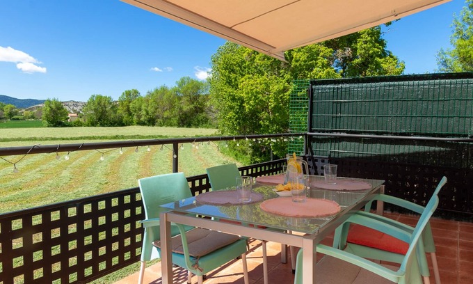 Senegue Maison | Maison avec terrasse dans les Pyrénées. Animaux acceptés