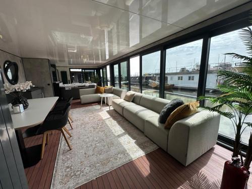 Offingawier Location De Bateaux | Houseboat 19 20 Sneekermeer