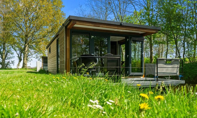Weidum Location De Bateaux | Houseboats Pean-buiten Weidum