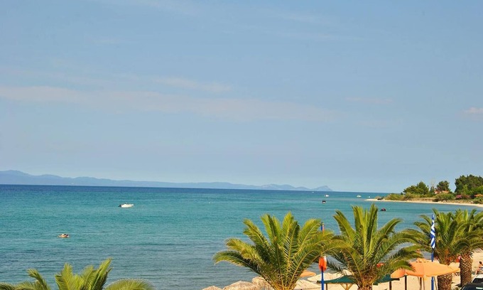 Polichrono Appartement | Houseloft Sandals Beachfront