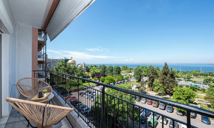 Thessaloniki Appartement | Houseloft Seaside Getaway